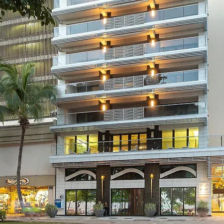 Espacio The Jewel Of Waikiki